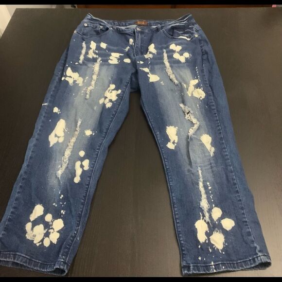 Paint Splatter Jeans  - Picture 3 of 7
